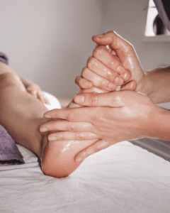 ayurvedic massage abhyanga footmassage