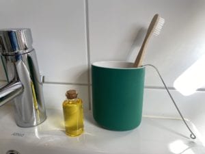 morning routine bathroom